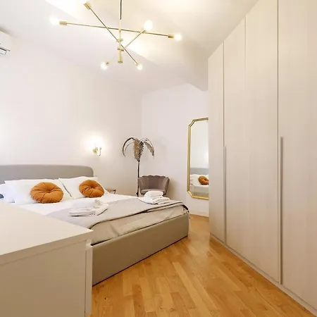 Re Di - Charme * Rome